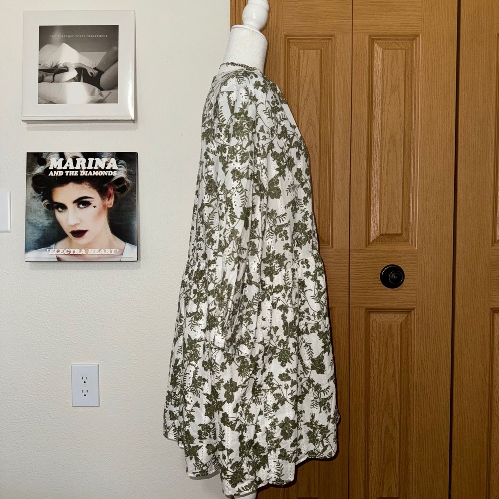 Zara Floral Eyelet Mini Dress Olive Green White Button Front V-Neck XXL Womens - Picture 2 of 10